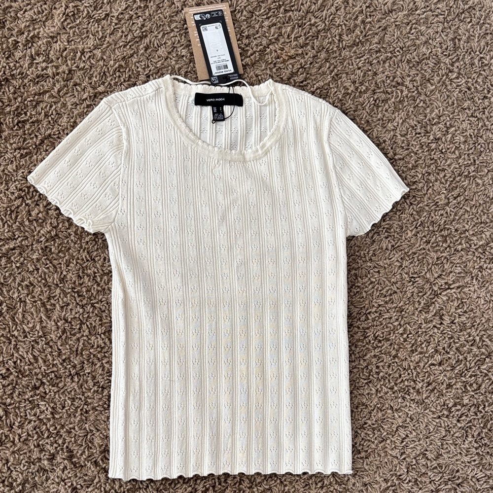 NWT Cream Ribbed Short Sleeve Top